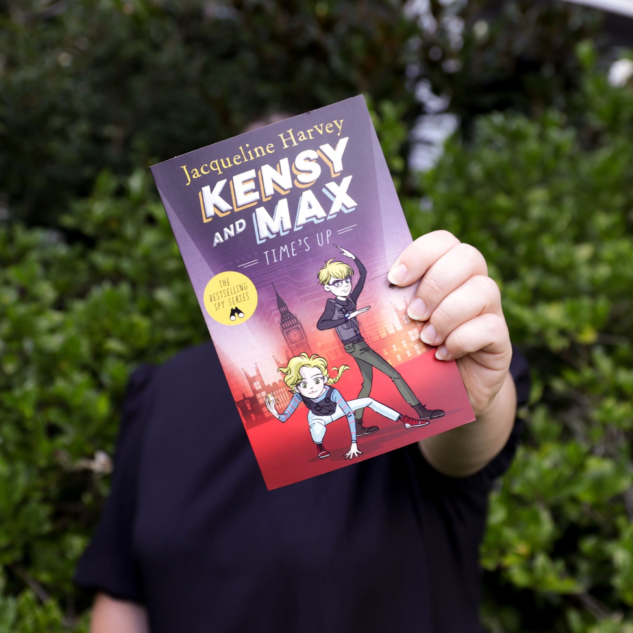 Kensy and Max 10: Time's Up