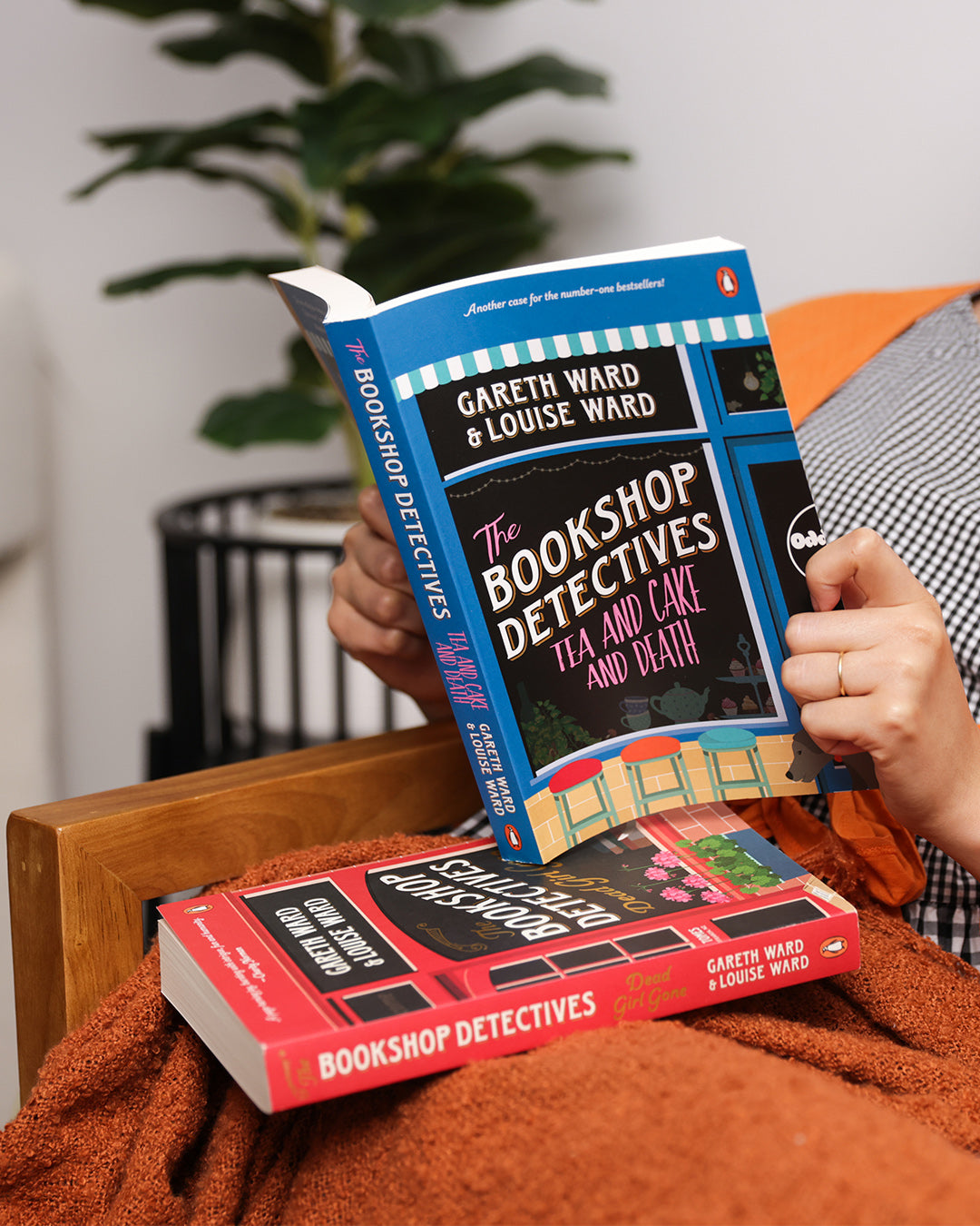 The Bookshop Detectives 2: Tea and Cake and Death