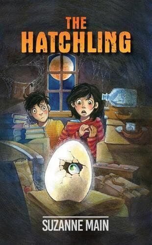 The Hatchling - by Suzanne Main - Paperback