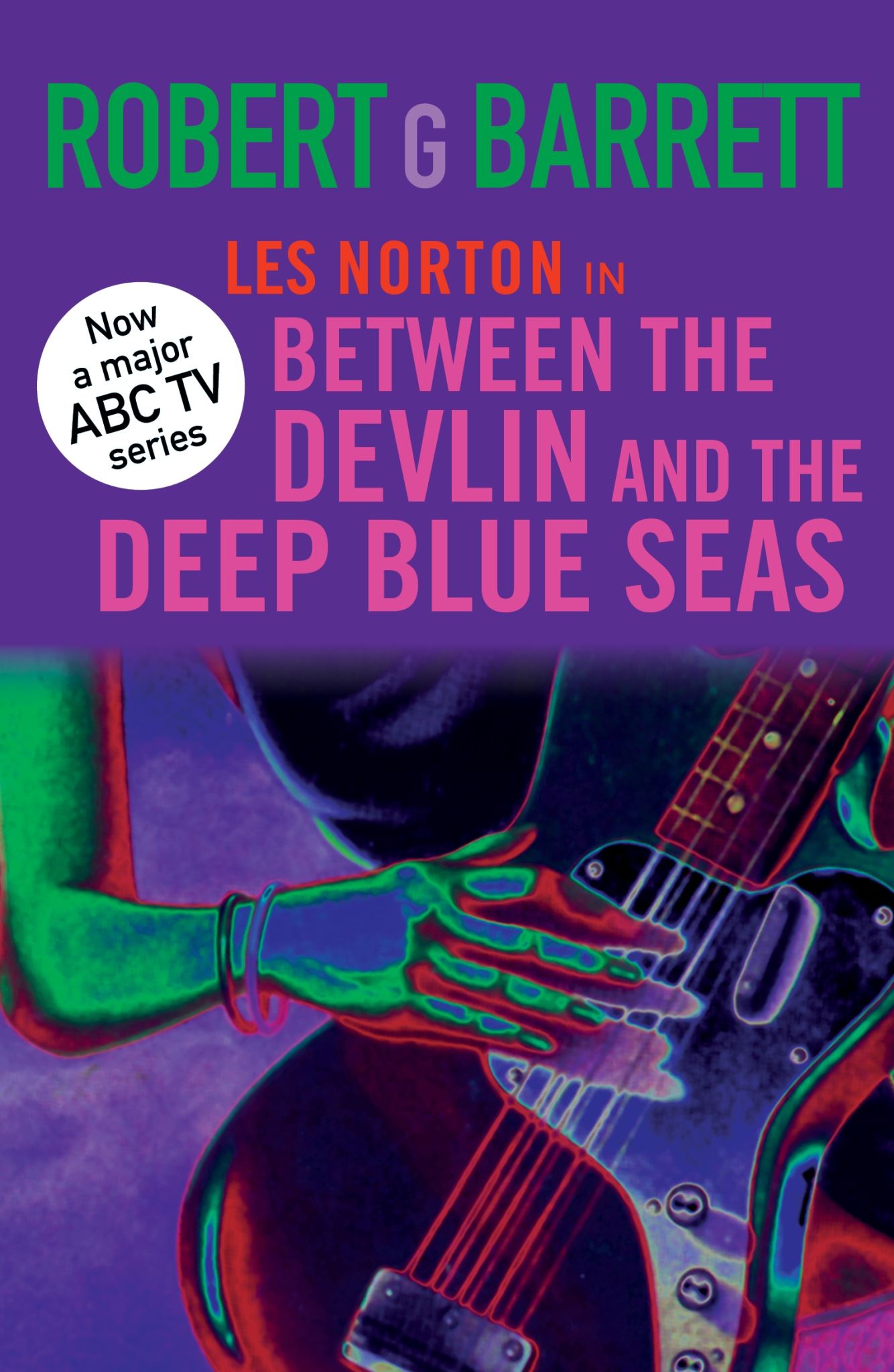 Between the Devlin and the Deep Blue Seas: A Les Norton Novel 5